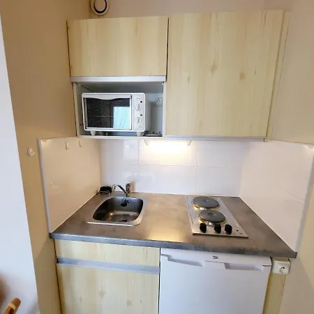 Proche Plage, Chenal, Et Commerce, Bien Equipe Au Coeur Des Sables D'olonne - Fr-1-92-597 Apartamento