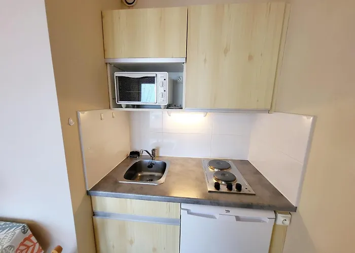 Proche Plage, Chenal, Et Commerce, Bien Equipe Au Coeur Des Sables D'olonne - Fr-1-92-597 Apartmán